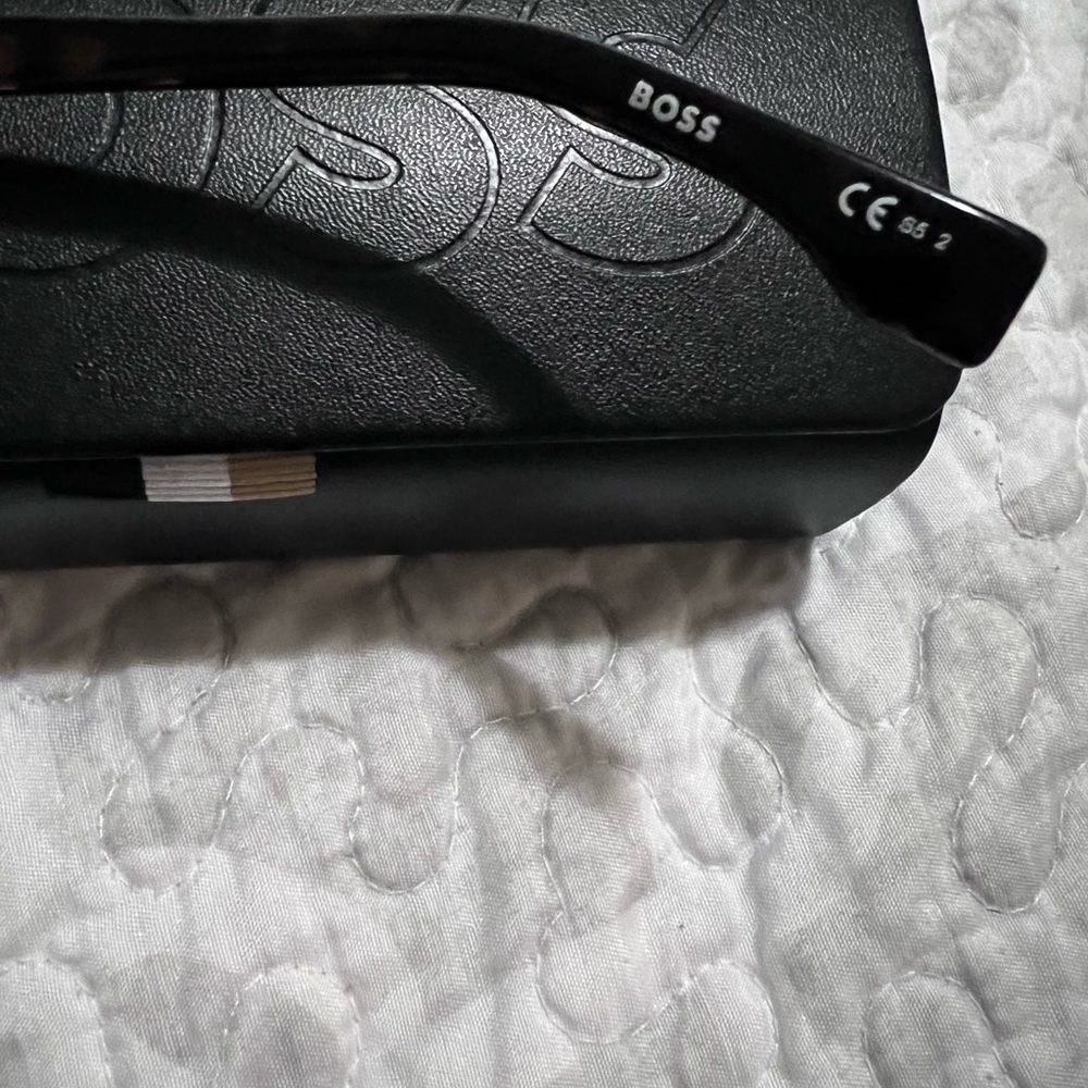 Boss Sunglasses - Picture 4 of 5